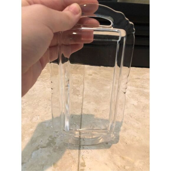 🌼5for$25🌼 Crystal Clear Rounded Butter Dish - Picture 3 of 6